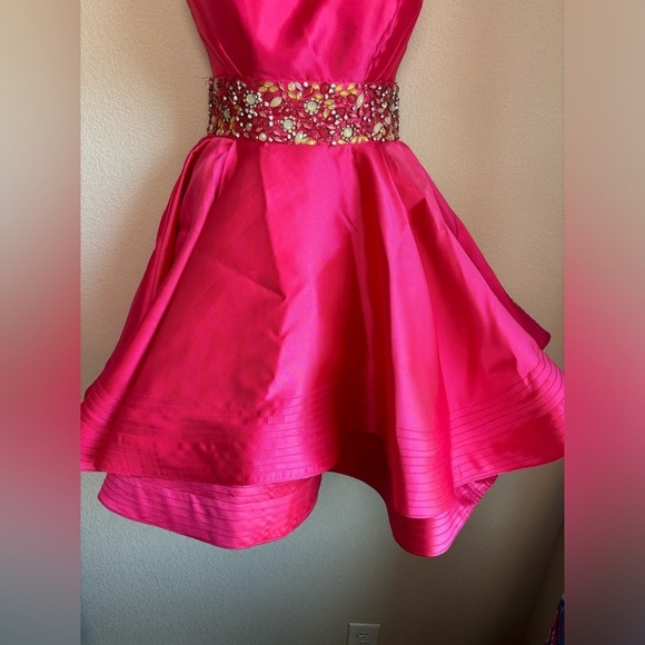Mac Duggal Bright Pink A-Line Fit & Flare Floral Beaded Petticoat Formal Dress 2 - Picture 5 of 16